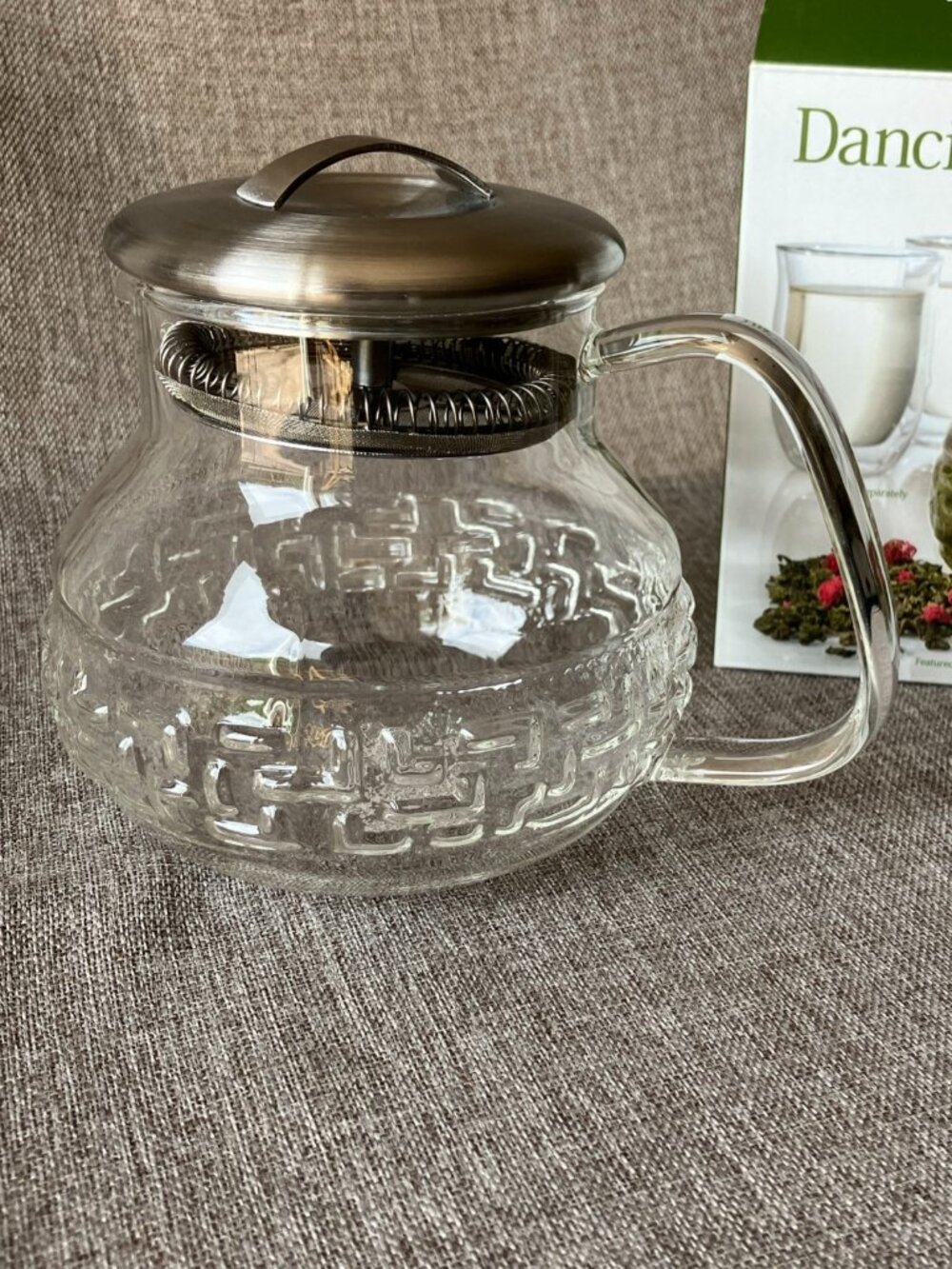 Dancing Leaf Teapot Clear Glass Tea Pot With Steel Strainer 28oz, NIB - Picture 4 of 11